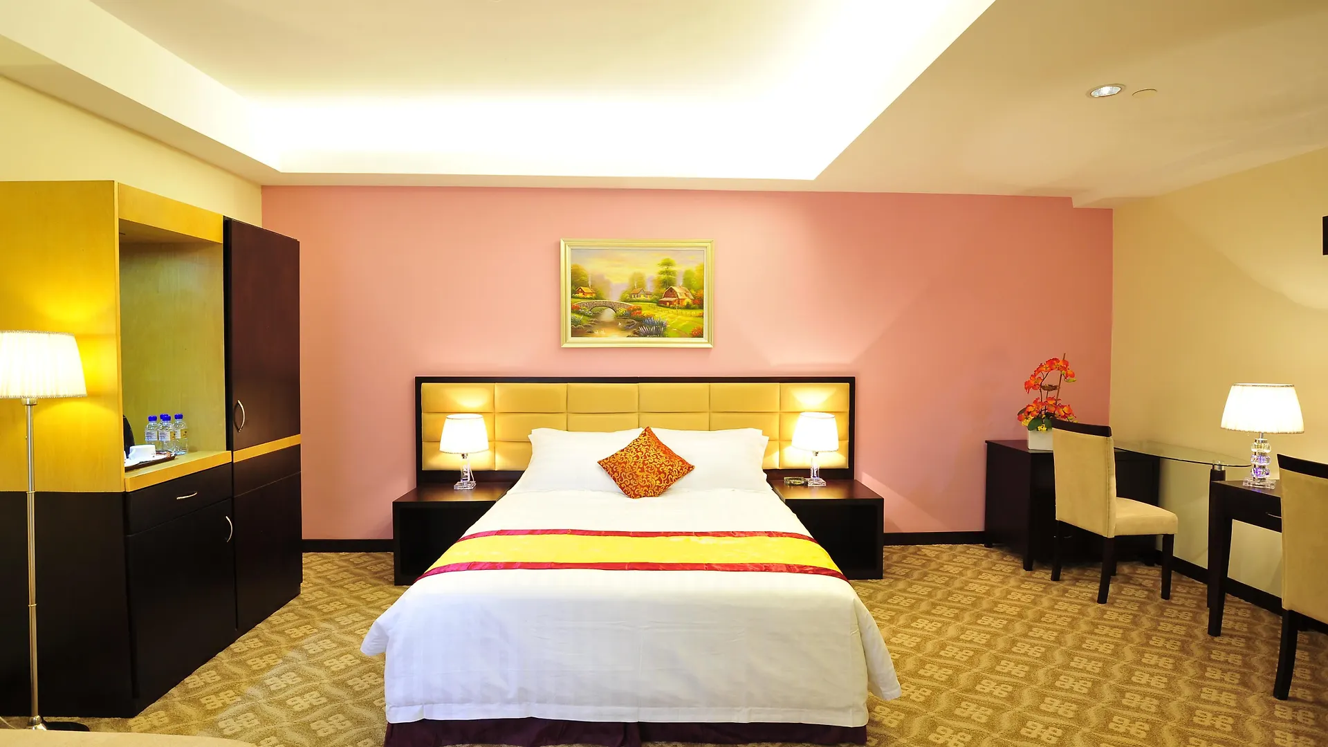 Hallmark Crown Hotel Malacca