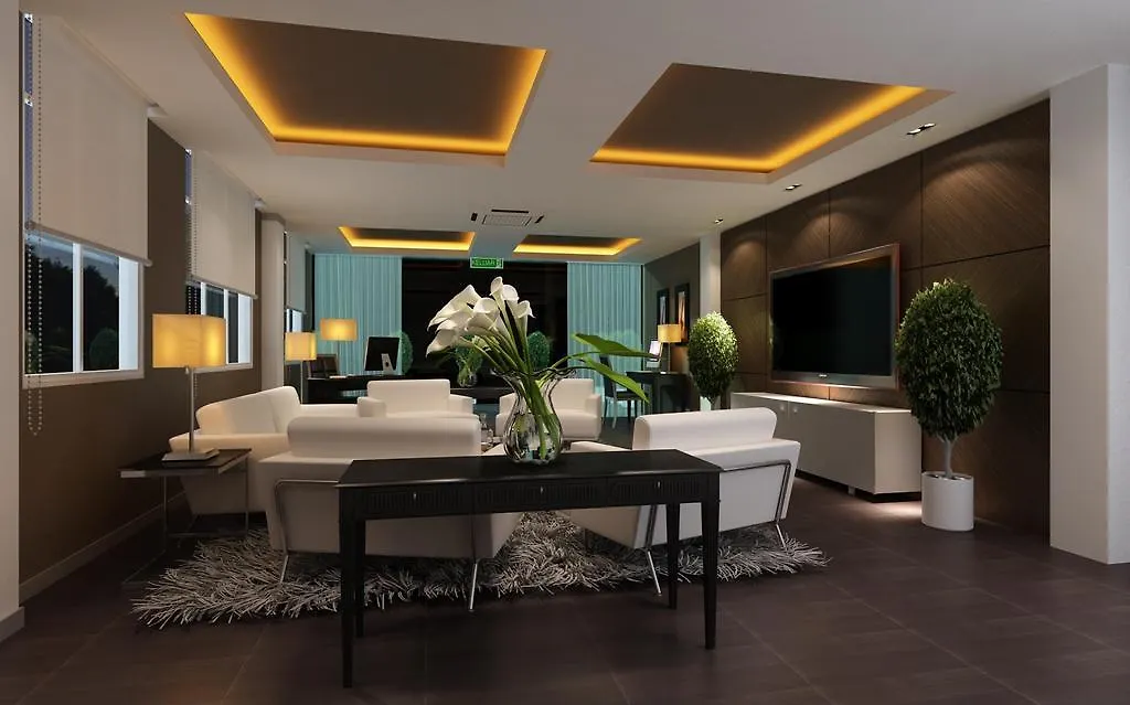 Hallmark Crown Hotel Malacca 4*,